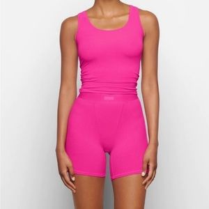 Skims rib boxer. Rare-Hot pink. XS. Brand new. Tags still attached